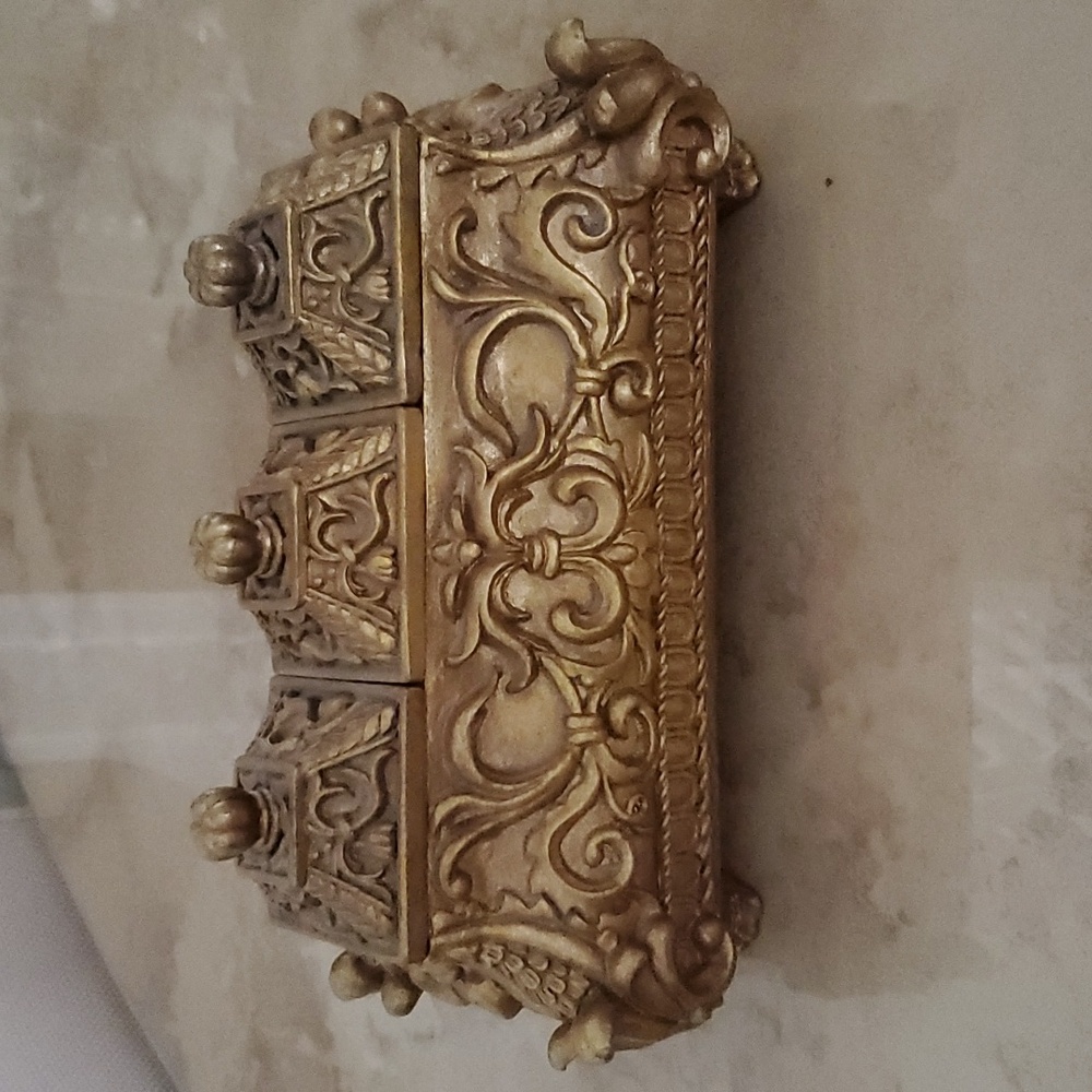 Vintage Barroque Container